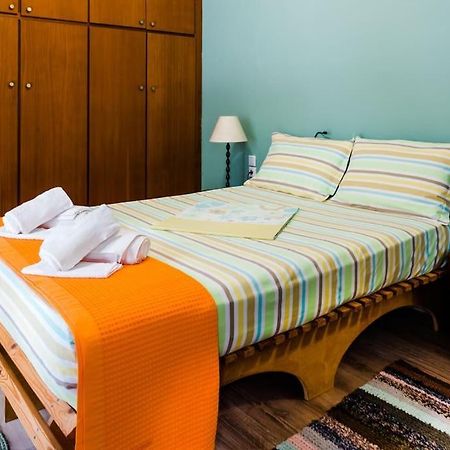 Renovated, Open And Functional Old City House Ираклио Екстериор снимка
