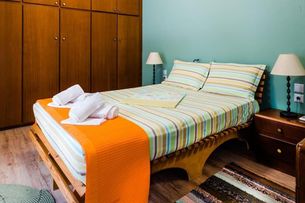 Renovated, Open And Functional Old City House Ираклио Екстериор снимка