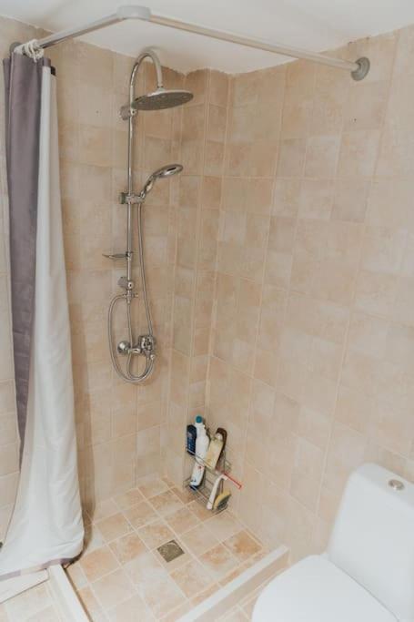 Renovated, Open And Functional Old City House Ираклио Екстериор снимка
